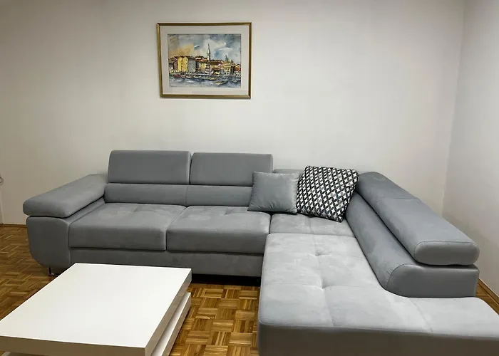 Apartment 7